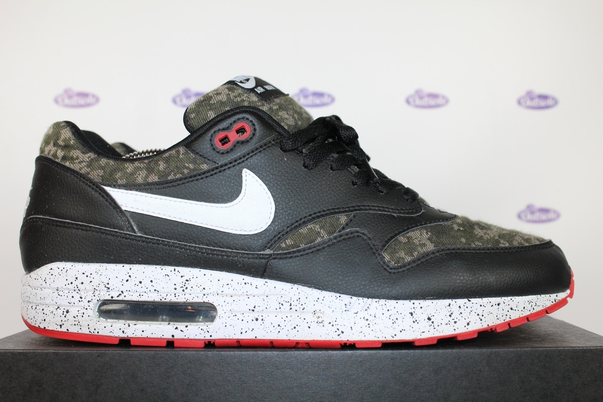 Ineenstorting bekennen hop Nike Air Max 1 ID Black Camo • ✓ In stock at Outsole