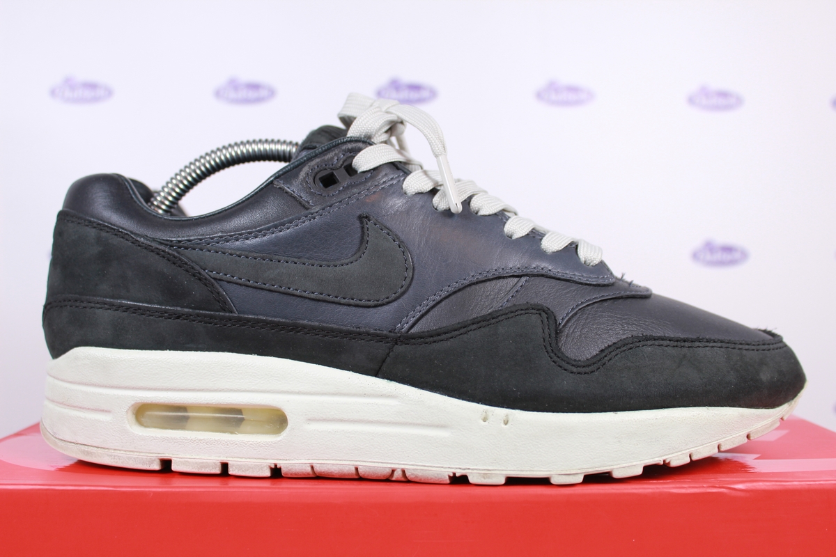 delicatesse Irrigatie Begrip Nike Air Max 1 NikeLab Pinnacle Black Anthracite • ✓ In stock at Outsole