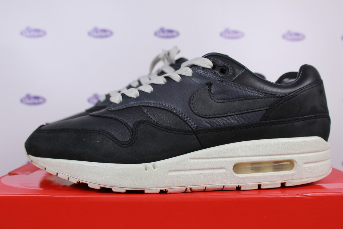 delicatesse Irrigatie Begrip Nike Air Max 1 NikeLab Pinnacle Black Anthracite • ✓ In stock at Outsole