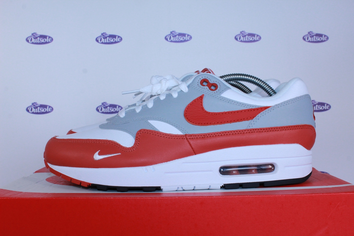 SNKR_TWITR on X: ALMOST LIVE: Nike Air Max 1 LV8 'Martian Sunrise'   #AD  / X