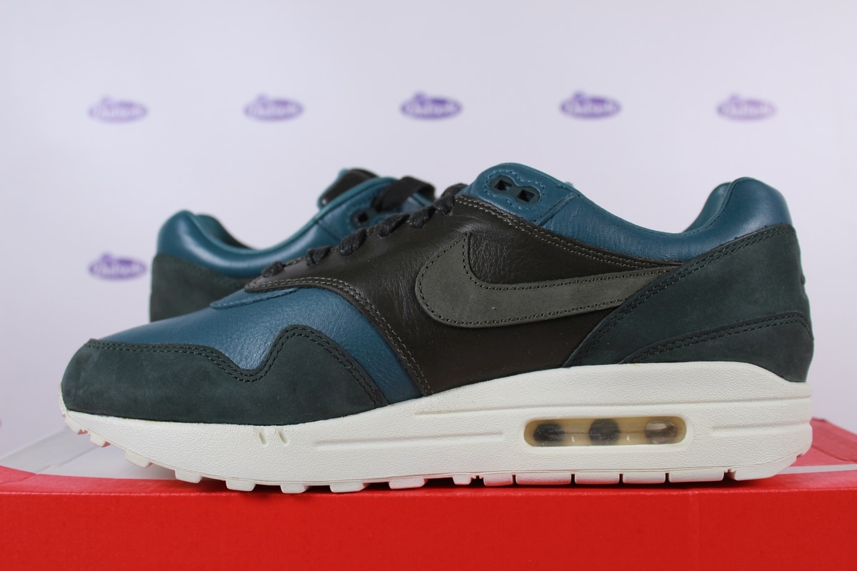 Nike Air Max 1 NikeLab Pinnacle Iced Jade • ✓ In stock at Outsole