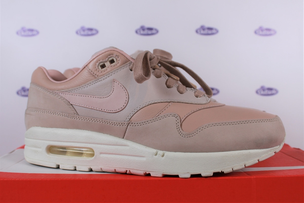 paso Tener un picnic paraguas Nike Air Max 1 NikeLab Pinnacle Sand Particle Beige • ✓ In stock at Outsole