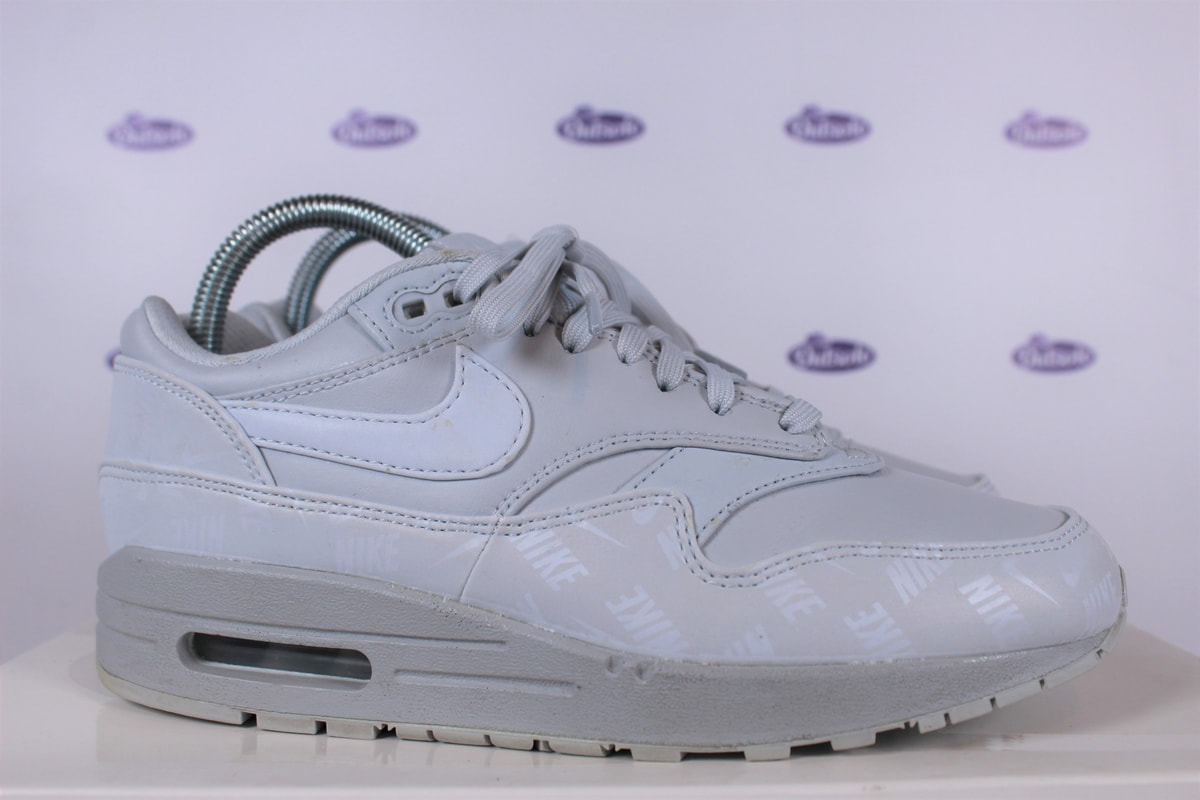 Consentimiento girasol inyectar Nike Air Max 1 LX Pure Platinum • ✓ In stock at Outsole