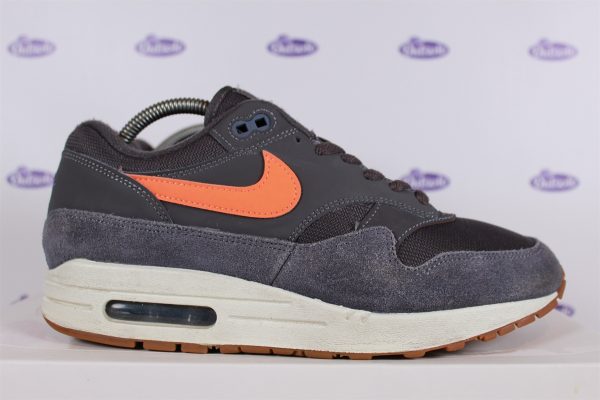 Nike Air Max 1 Oil Grey Mango Gum 41 AH8145 010 (1)