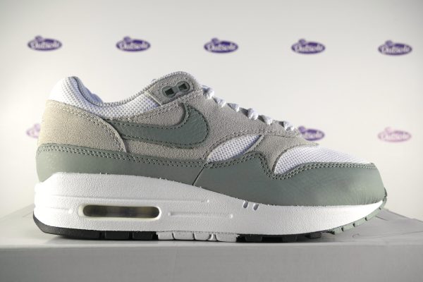 Nike Air Max 1 SC Mica Green 11